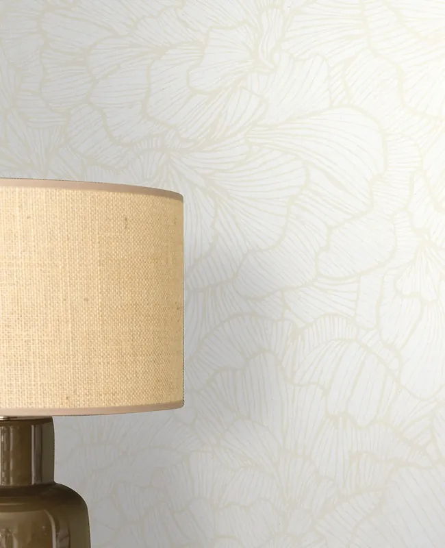 Sichere Zahlung Tapete Brisa Creme - florale Silhouette vereint filigrane Blütenmotive mit einer modernen, eleganten Gestaltung