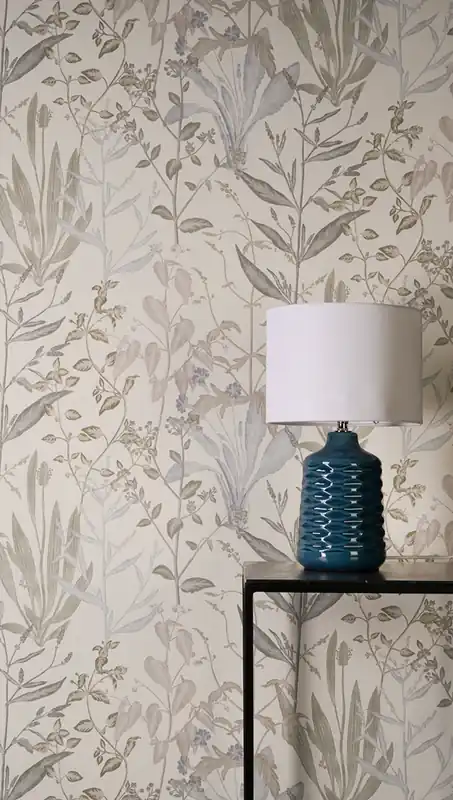 Angebot Tapete Soft Leaf Creme - Leicht strukturierte Vliestapete im Botanical-Stil mit zarten Blättern