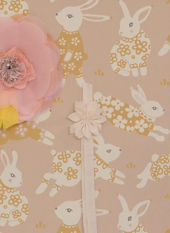 Knallerangebot Tapete Rabbit Party Beige