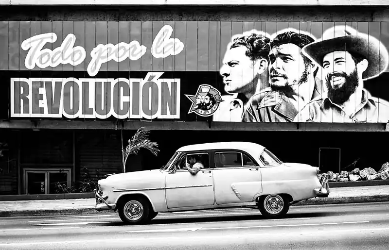Beliebt Fototapeten Autos und Motorräder Havana Revolucion
