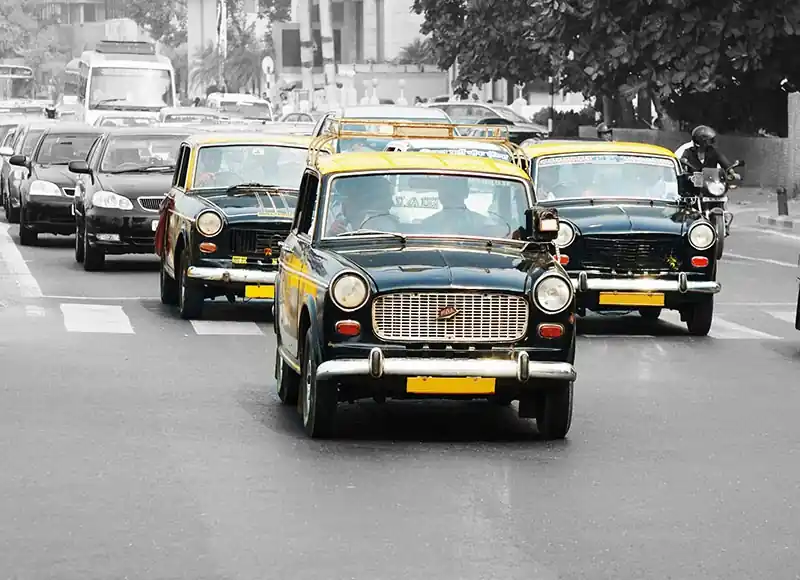 Fototapeten Autos und Motorräder Mumbai Schnäppchen