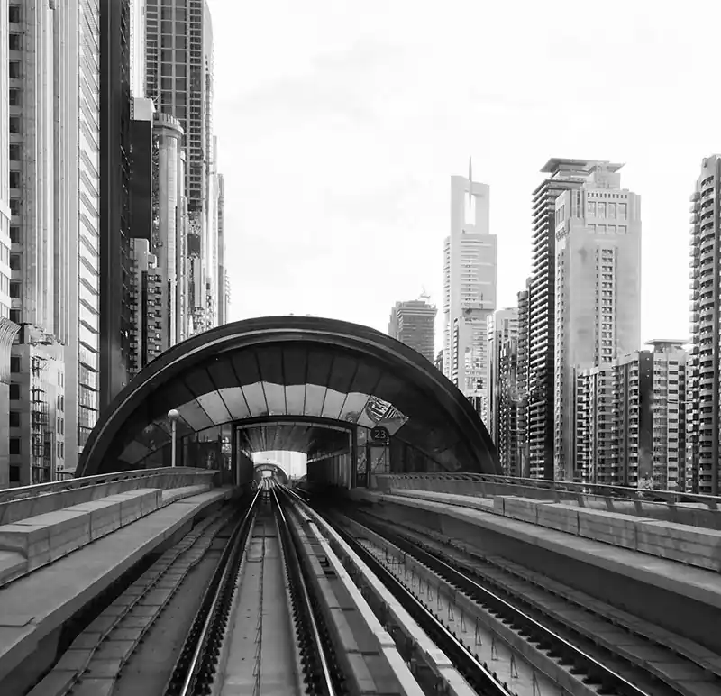 Fototapeten Gebäude und Türme Dubai Railway Highlight