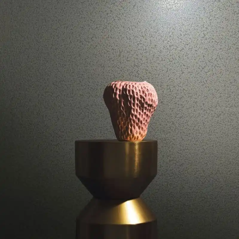 Vliestapete mit glänzendem Hammerschlag Motiv grau Metalloptik (KG-171533) Direktkauf